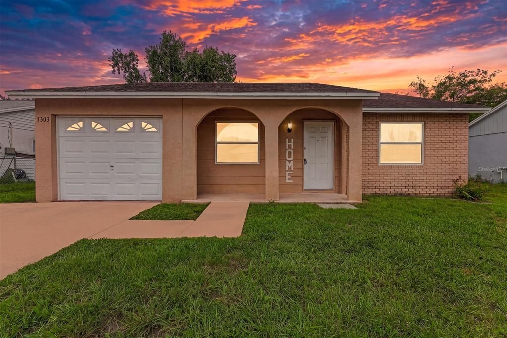 For Sale: $214,900 (3 beds, 2 baths, 1082 Square Feet)