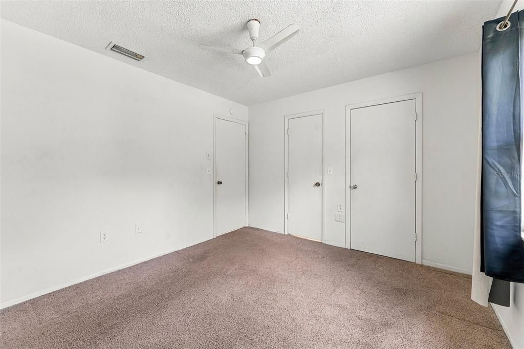 For Sale: $214,900 (3 beds, 2 baths, 1082 Square Feet)