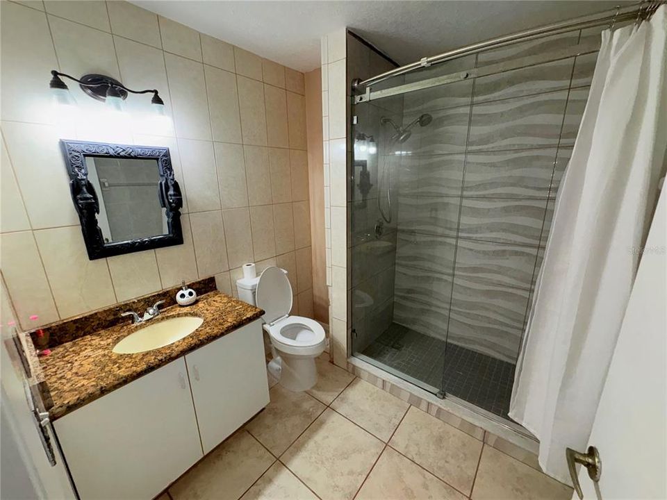 На продажу: $380,000 (4 спален, 2 ванн, 2327 Квадратных фут)