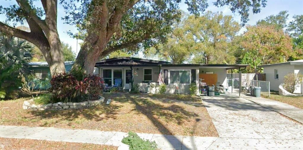 For Rent: $2,100 (3 beds, 2 baths, 1064 Square Feet)