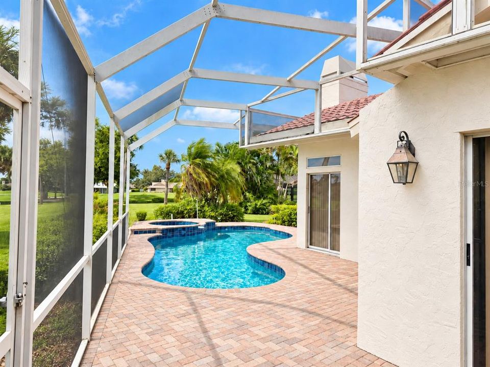 For Sale: $925,000 (3 beds, 2 baths, 3061 Square Feet)