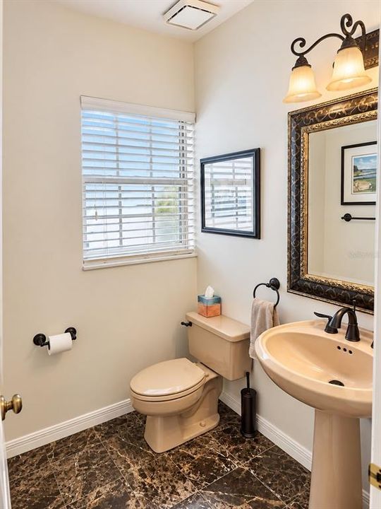 For Sale: $925,000 (3 beds, 2 baths, 3061 Square Feet)