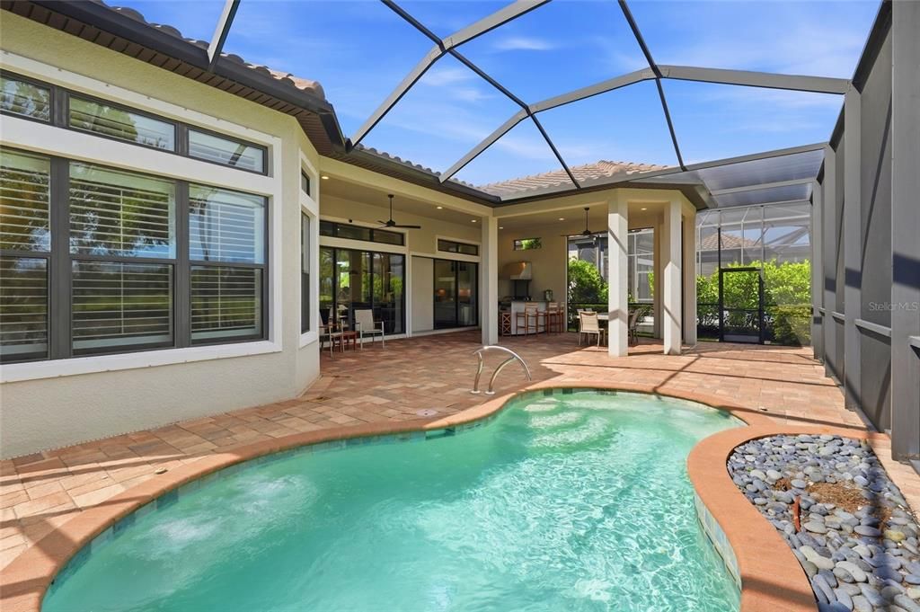: $1,425,000 (3 beds, 3 baths, 2875 Square Feet)