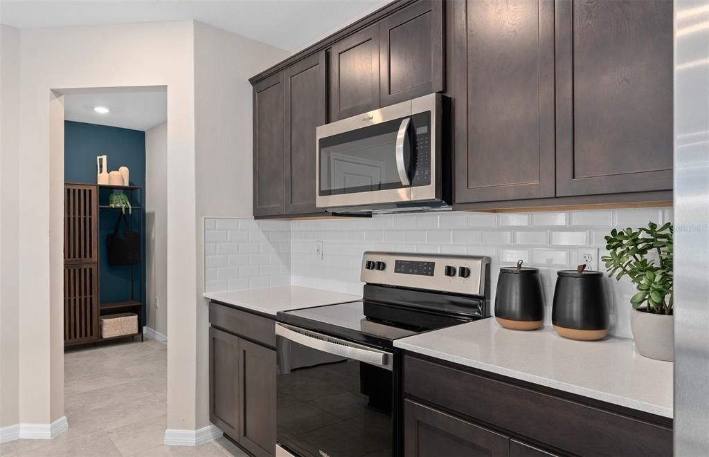 For Sale: $473,930 (3 beds, 2 baths, 1628 Square Feet)