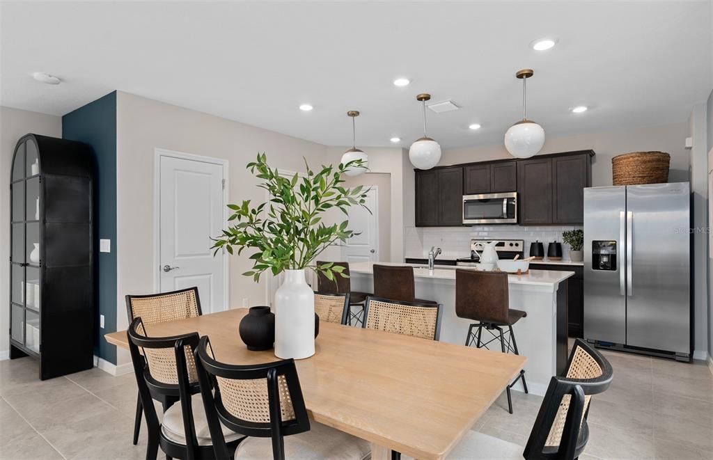 For Sale: $473,930 (3 beds, 2 baths, 1628 Square Feet)