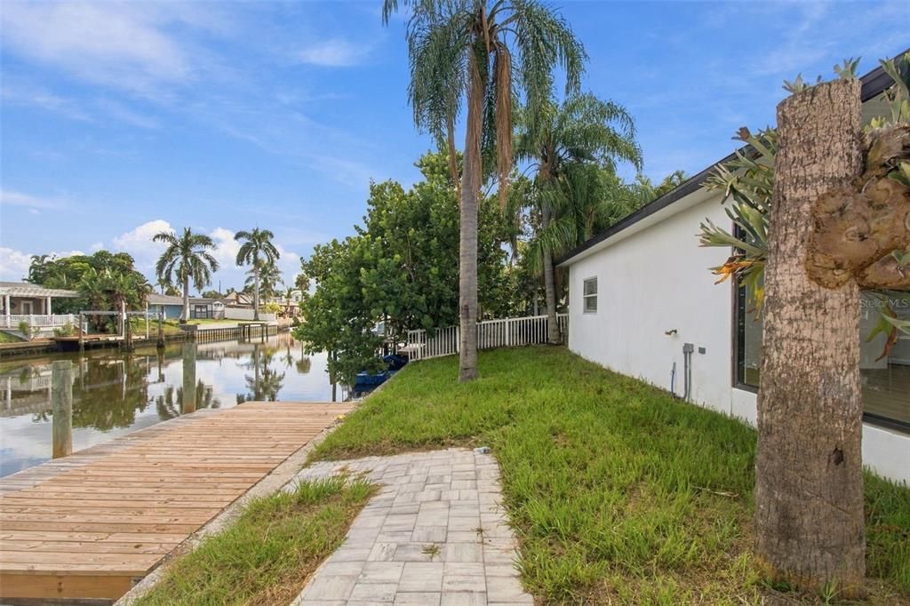 For Sale: $795,000 (3 beds, 4 baths, 1970 Square Feet)