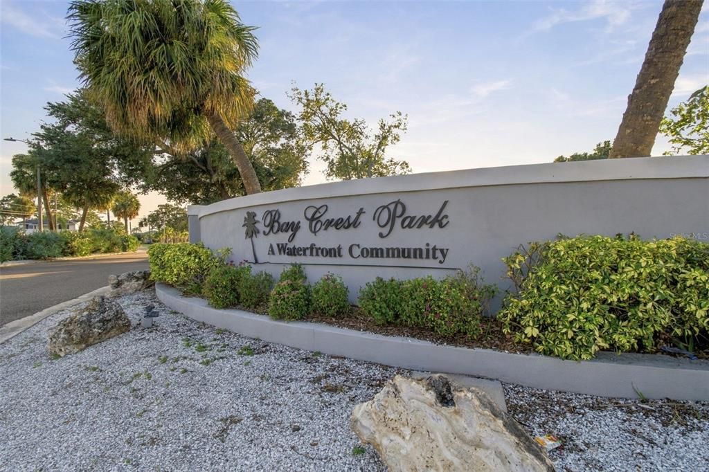 For Sale: $795,000 (3 beds, 4 baths, 1970 Square Feet)
