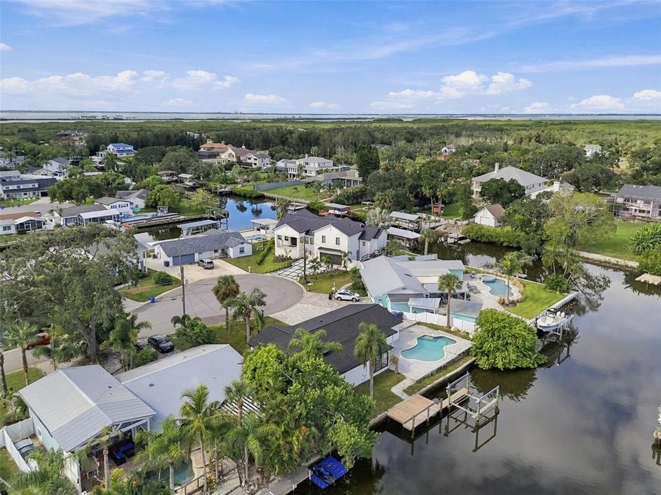For Sale: $795,000 (3 beds, 4 baths, 1970 Square Feet)