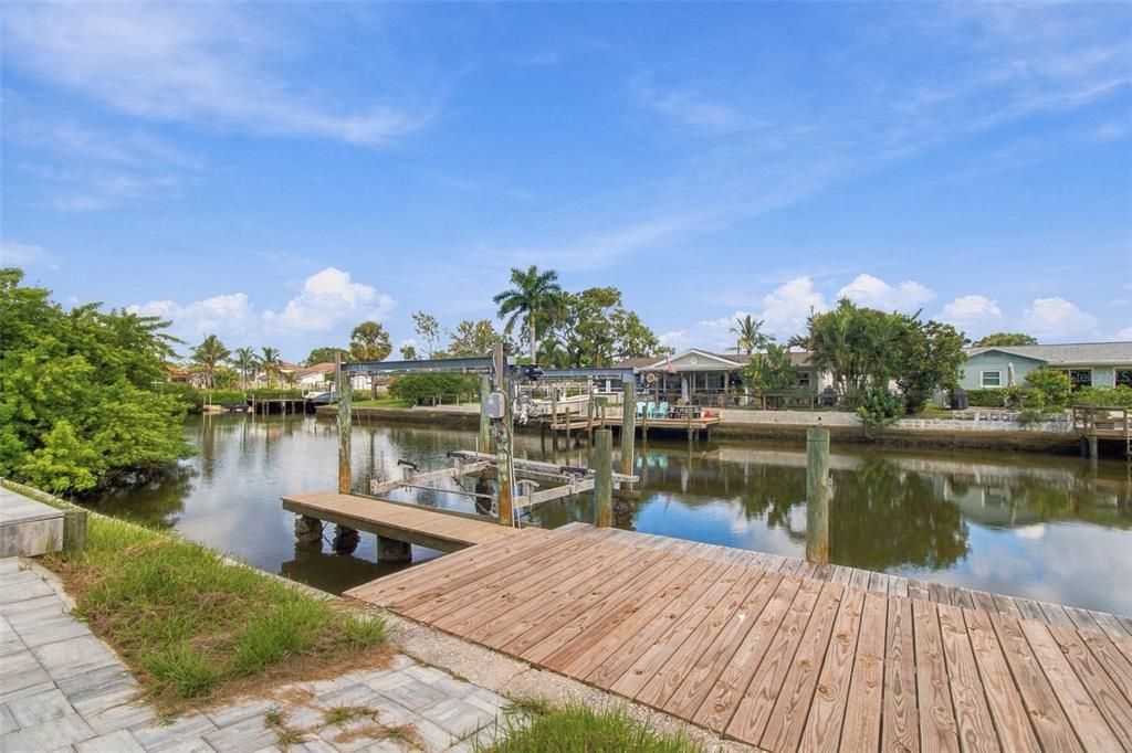 For Sale: $795,000 (3 beds, 4 baths, 1970 Square Feet)