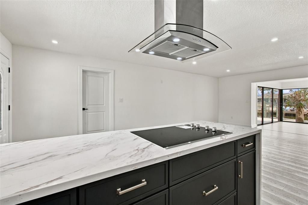 For Sale: $795,000 (3 beds, 4 baths, 1970 Square Feet)