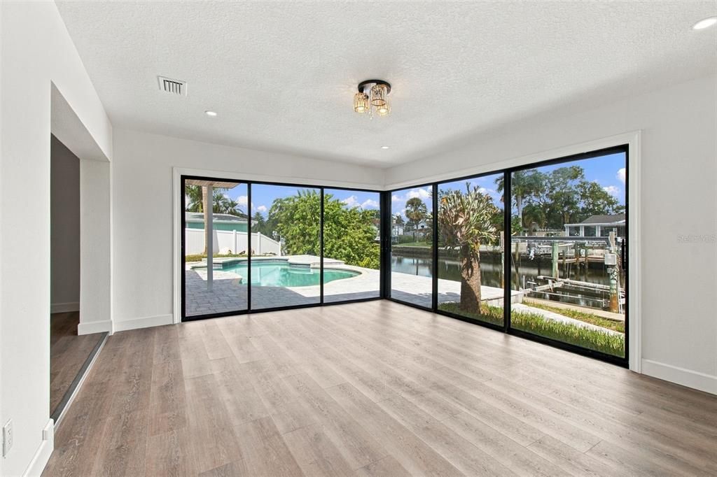 For Sale: $795,000 (3 beds, 4 baths, 1970 Square Feet)