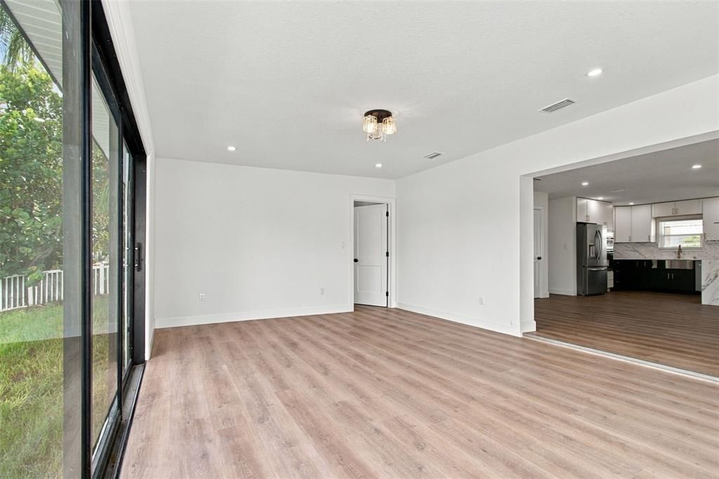 For Sale: $795,000 (3 beds, 4 baths, 1970 Square Feet)