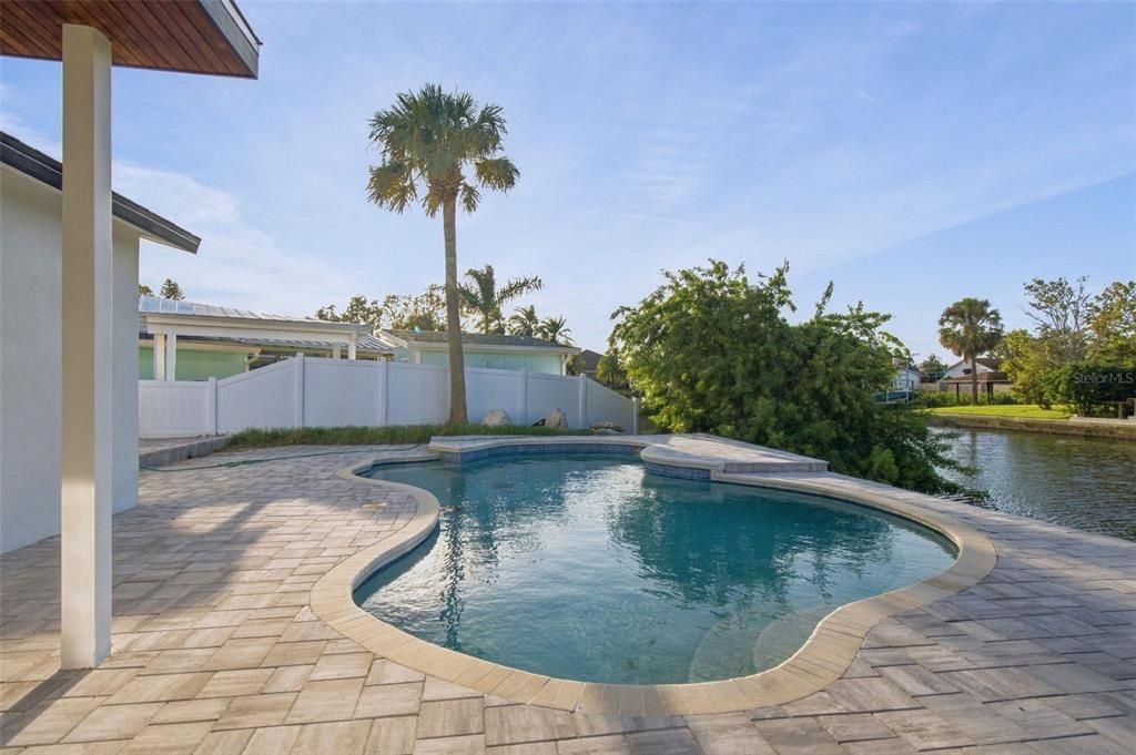 For Sale: $795,000 (3 beds, 4 baths, 1970 Square Feet)