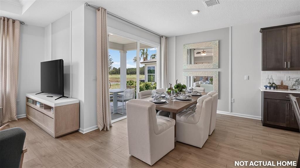 For Sale: $385,400 (4 beds, 2 baths, 1774 Square Feet)