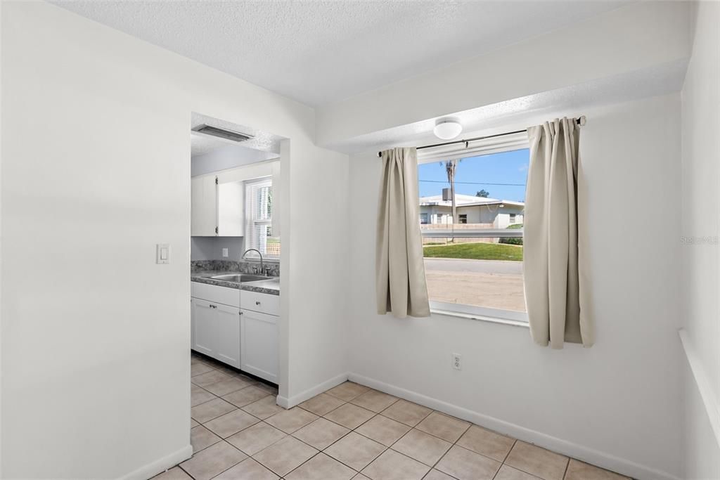 For Sale: $599,999 (4 beds, 0 baths, 2664 Square Feet)