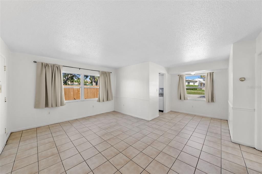 For Sale: $599,999 (4 beds, 0 baths, 2664 Square Feet)