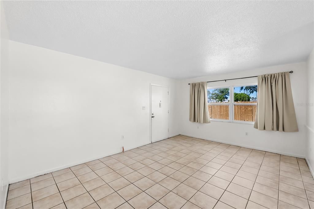 For Sale: $599,999 (4 beds, 0 baths, 2664 Square Feet)