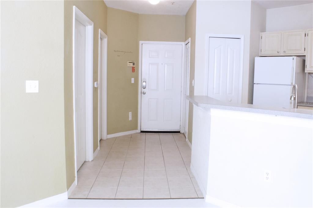 For Rent: $1,750 (2 beds, 2 baths, 1110 Square Feet)
