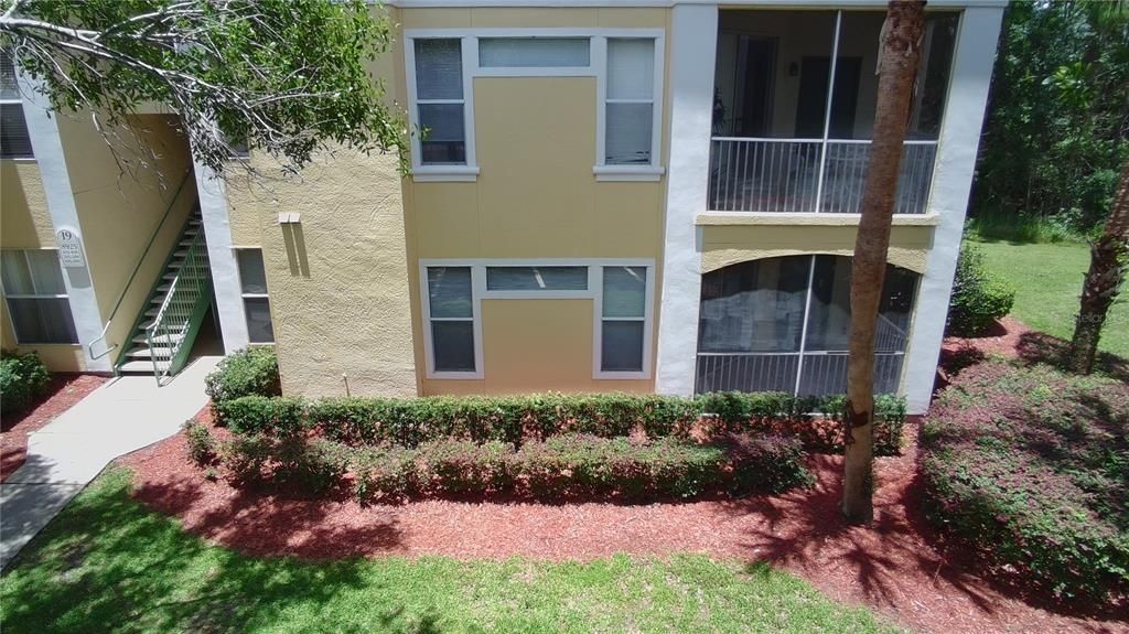 For Rent: $1,750 (2 beds, 2 baths, 1110 Square Feet)