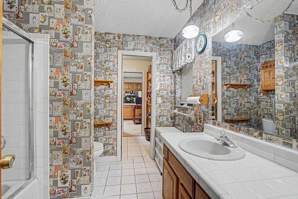 En Venta: $329,900 (3 camas, 2 baños, 2000 Pies cuadrados)