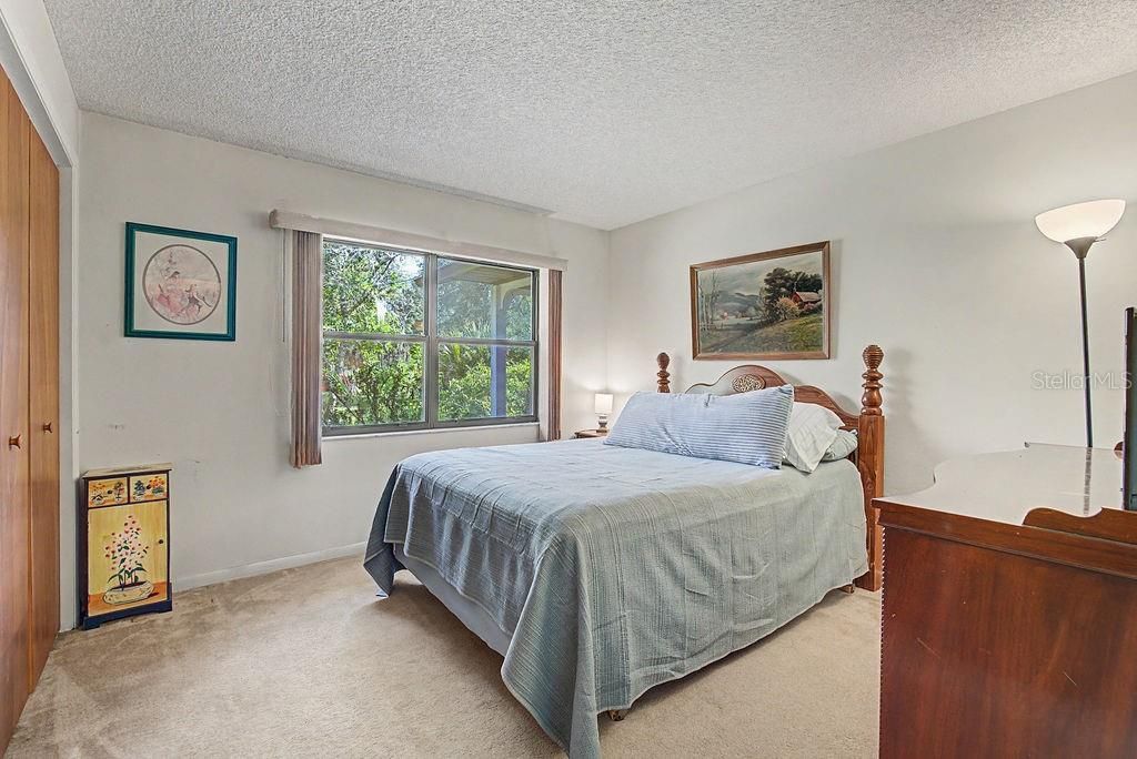 En Venta: $329,900 (3 camas, 2 baños, 2000 Pies cuadrados)