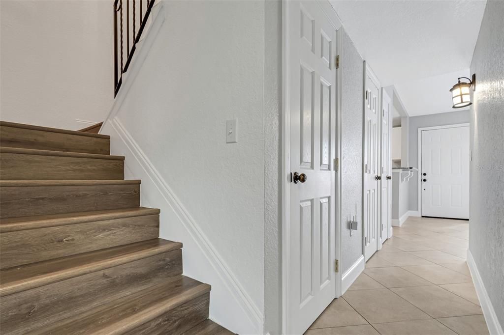 For Rent: $2,100 (2 beds, 2 baths, 2288 Square Feet)