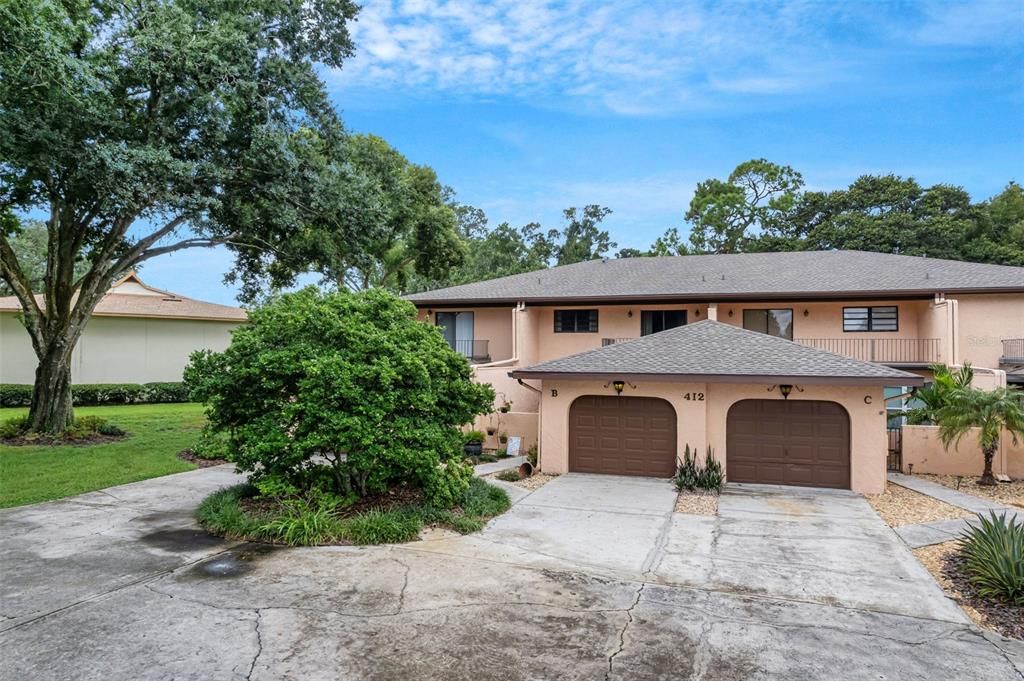 For Rent: $2,100 (2 beds, 2 baths, 2288 Square Feet)