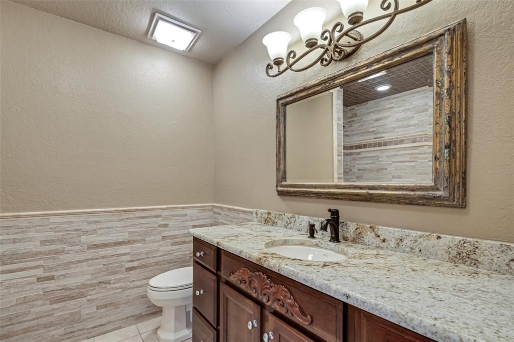 For Rent: $2,100 (2 beds, 2 baths, 2288 Square Feet)