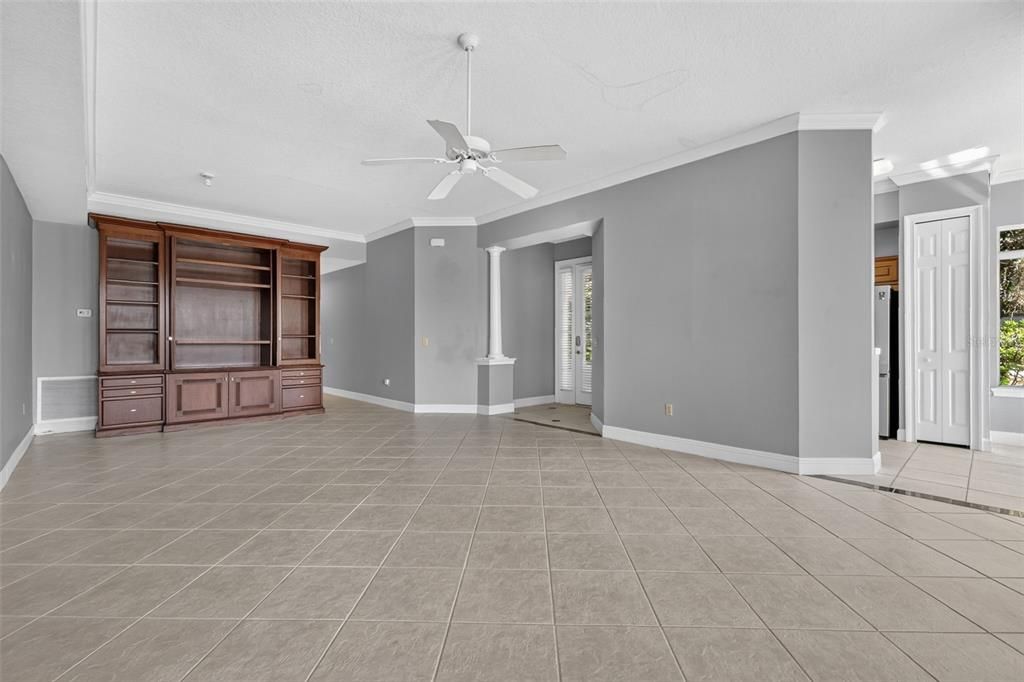 En Venta: $250,000 (3 camas, 2 baños, 1824 Pies cuadrados)