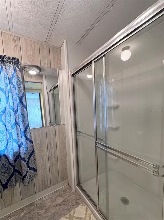 For Sale: $124,900 (2 beds, 2 baths, 1104 Square Feet)