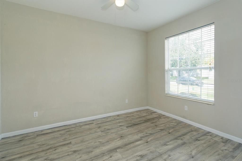 En Venta: $529,000 (4 camas, 2 baños, 2391 Pies cuadrados)