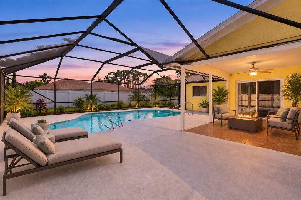 En Venta: $369,000 (3 camas, 2 baños, 1433 Pies cuadrados)