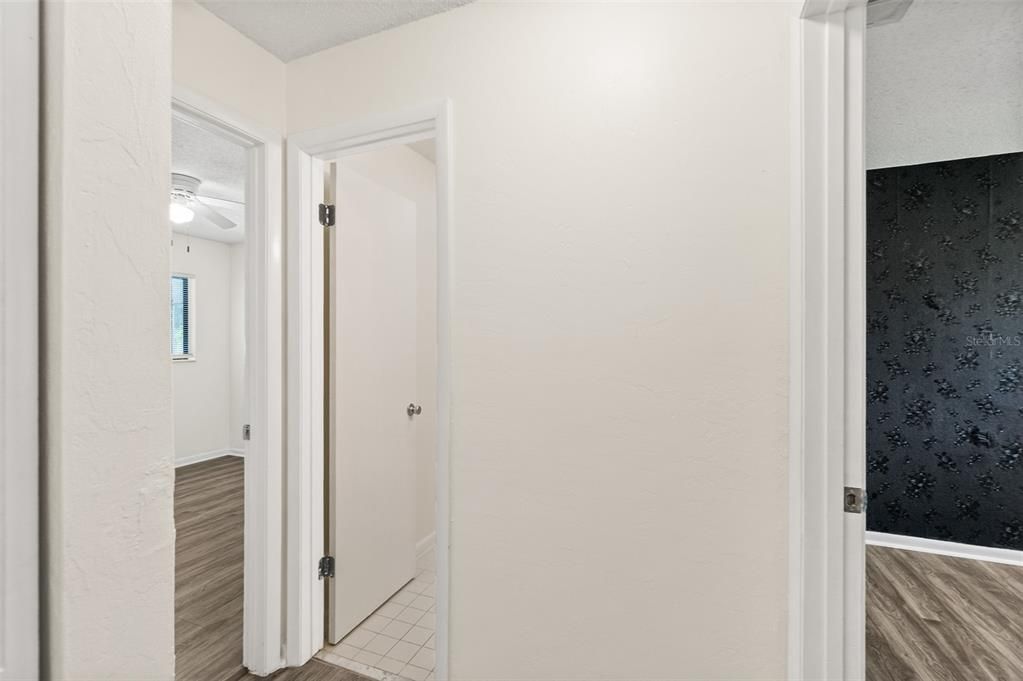En Venta: $369,000 (3 camas, 2 baños, 1433 Pies cuadrados)