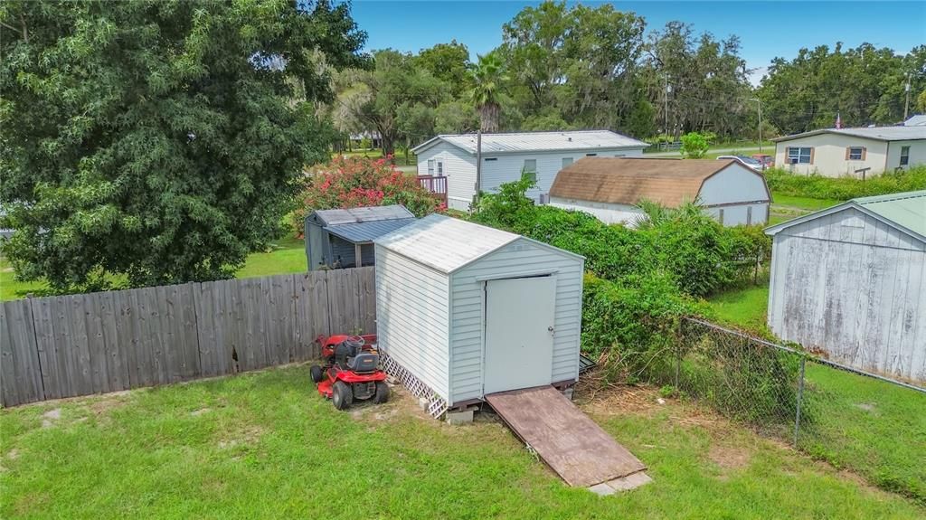 For Sale: $140,000 (2 beds, 1 baths, 992 Square Feet)