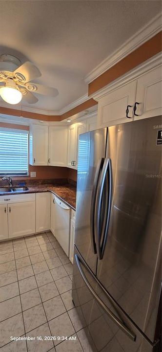 В аренду: $1,600 (2 спален, 2 ванн, 1150 Квадратных фут)