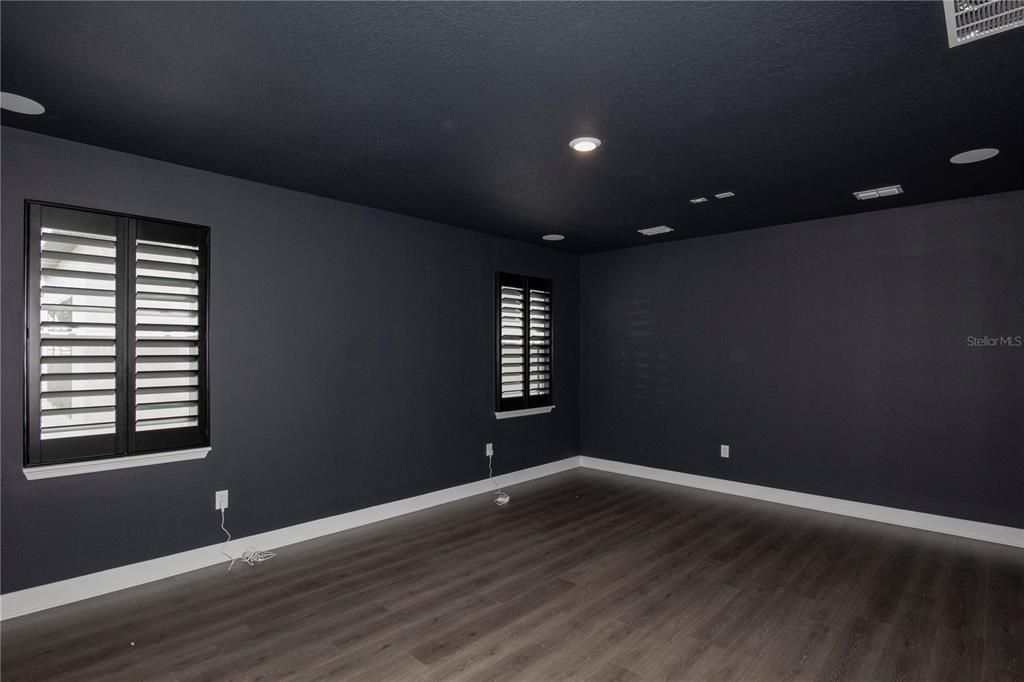 For Rent: $4,140 (4 beds, 3 baths, 3094 Square Feet)