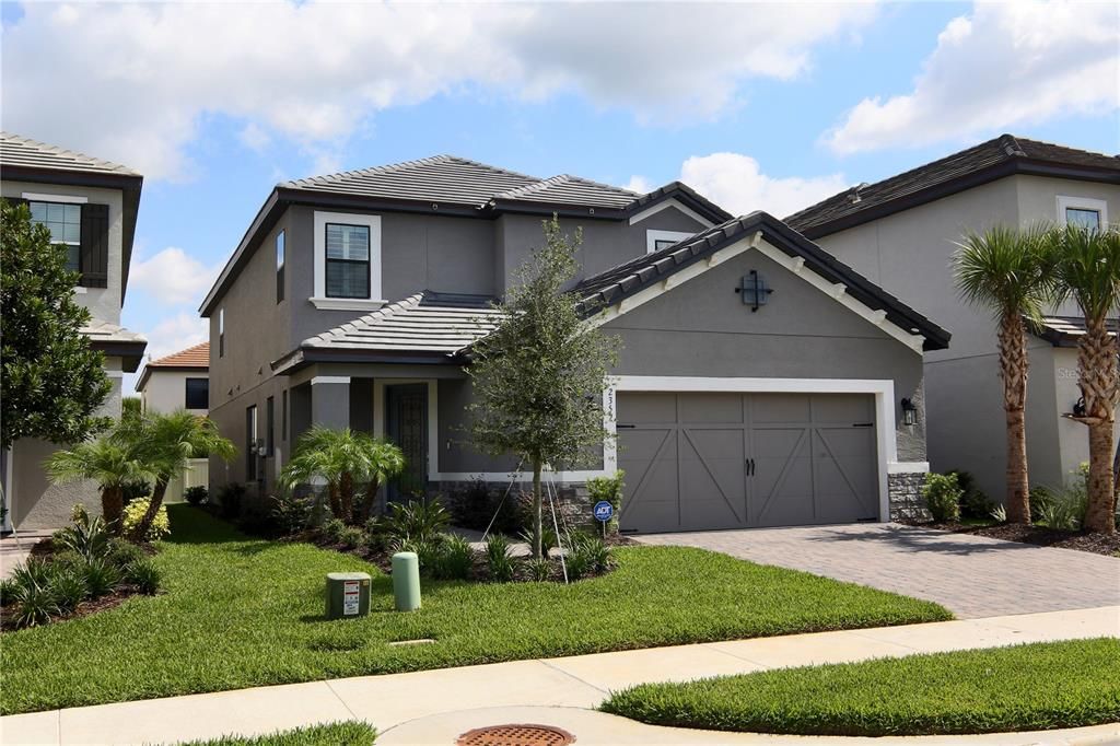 For Rent: $4,140 (4 beds, 3 baths, 3094 Square Feet)