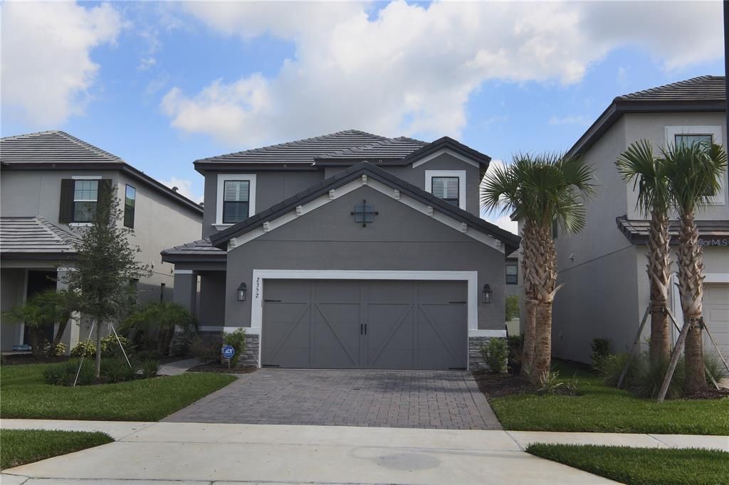 For Rent: $4,140 (4 beds, 3 baths, 3094 Square Feet)