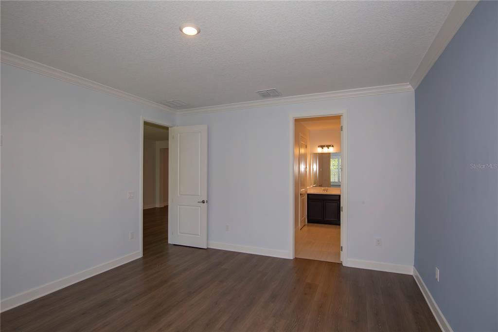 For Rent: $4,140 (4 beds, 3 baths, 3094 Square Feet)