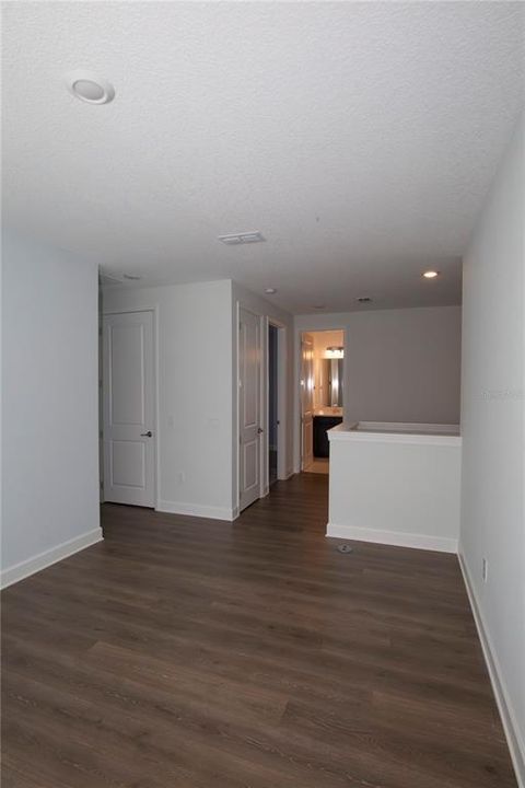 For Rent: $4,140 (4 beds, 3 baths, 3094 Square Feet)