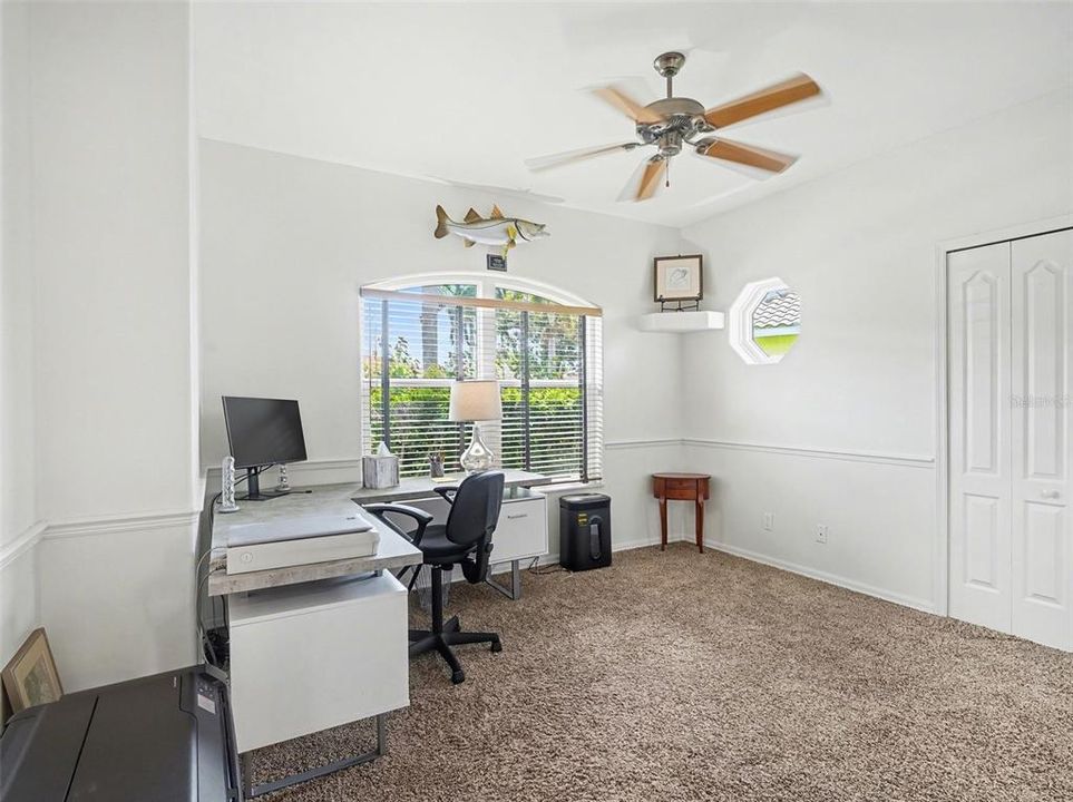 Activo con contrato: $695,000 (4 camas, 3 baños, 2752 Pies cuadrados)