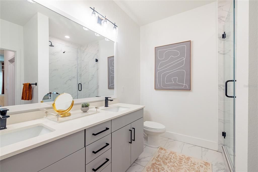 For Rent: $2,413 (2 beds, 2 baths, 1294 Square Feet)