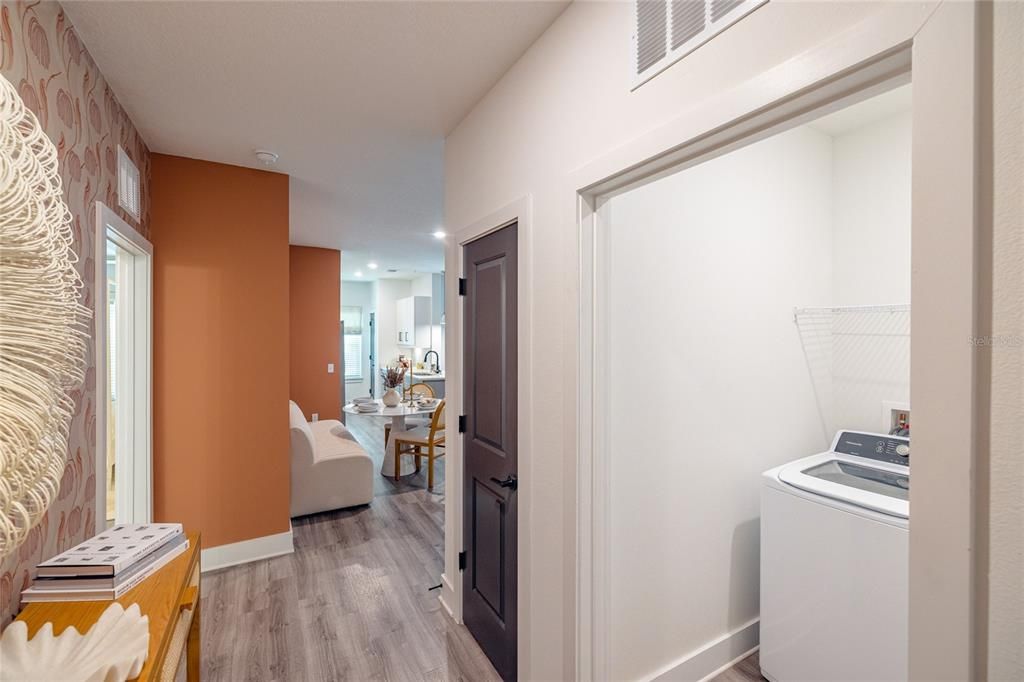 For Rent: $2,413 (2 beds, 2 baths, 1294 Square Feet)