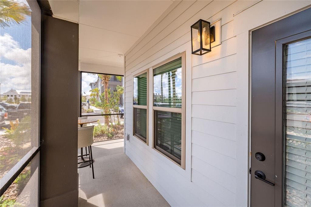 For Rent: $2,413 (2 beds, 2 baths, 1294 Square Feet)