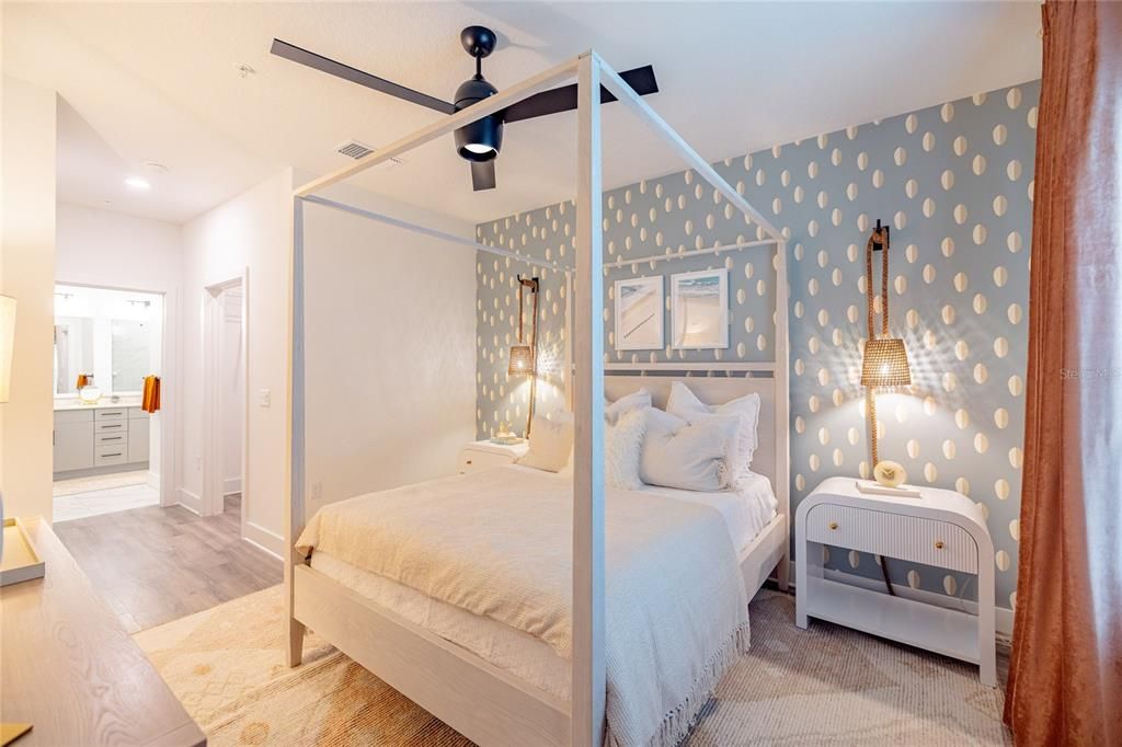 For Rent: $2,413 (2 beds, 2 baths, 1294 Square Feet)