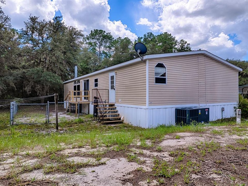 For Sale: $199,000 (4 beds, 2 baths, 1620 Square Feet)
