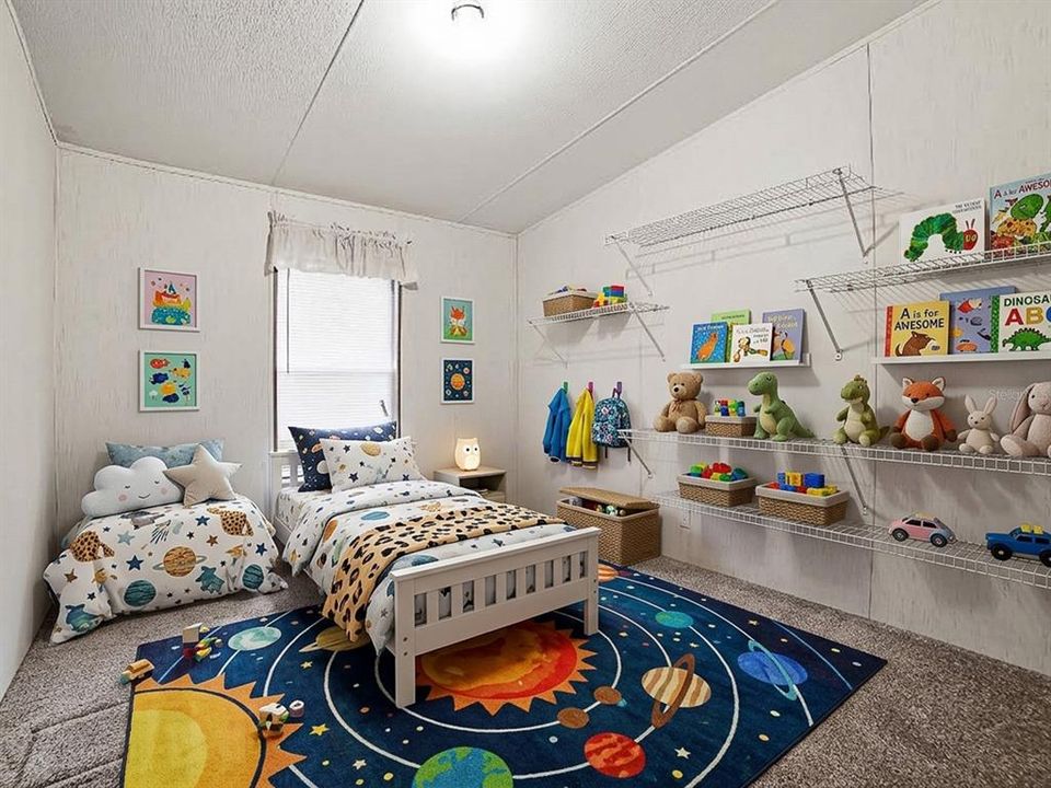 For Sale: $199,000 (4 beds, 2 baths, 1620 Square Feet)