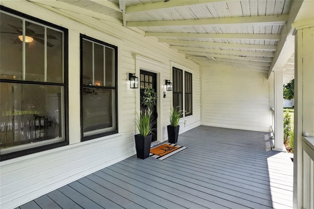 Activo con contrato: $325,000 (3 camas, 2 baños, 1524 Pies cuadrados)