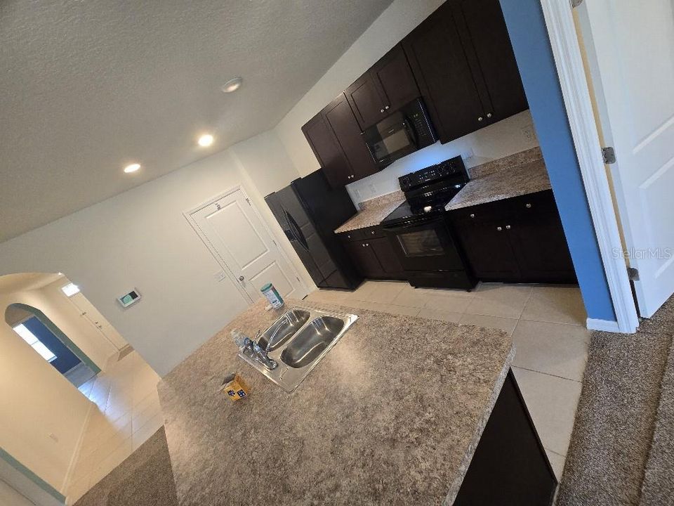 En Venta: $262,000 (3 camas, 2 baños, 1272 Pies cuadrados)