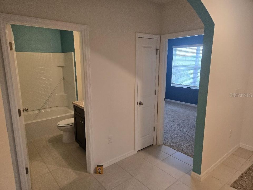 En Venta: $262,000 (3 camas, 2 baños, 1272 Pies cuadrados)